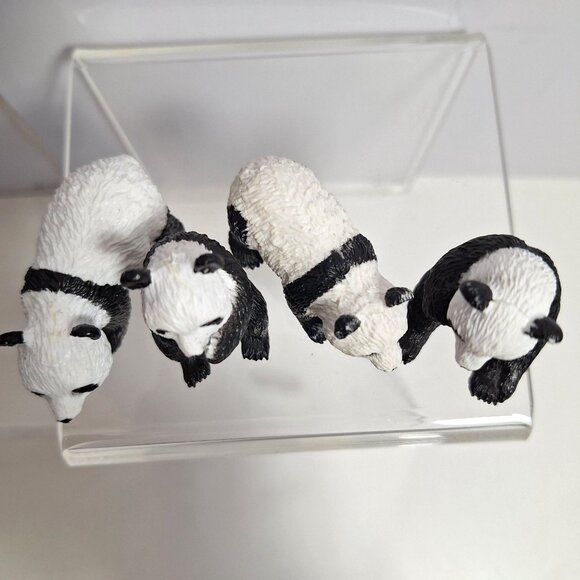 Safari Ltd Panda 4 Figures Miniature 2" Standing Sitting Holding Eating Bamboo - Picture 2 of 11